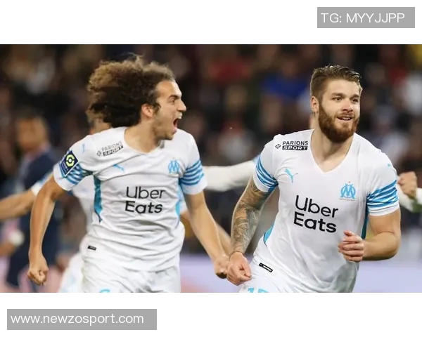 法甲分析：巴黎圣日耳曼轻松战胜洛里昂马赛主场顺利取胜