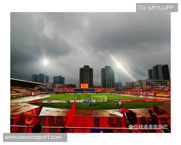 2025重庆铜梁龙队现场观众人数创纪录合计185971人次场均观众数引发热议